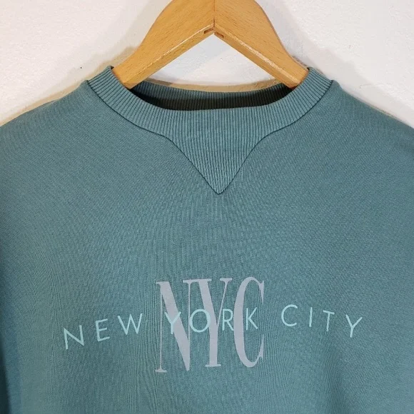 Vintage NYC Teal Green Crewneck Sweatshirt - Picture 5 of 5